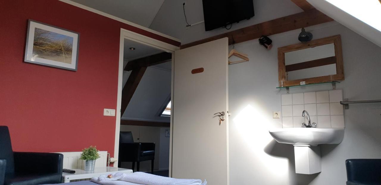 אאודורפ Bed And Breakfast "De Smousenhoek" מראה חיצוני תמונה